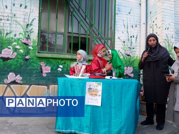 جشن روز ولادت حضرت زینب(س)  و روز پرستار در دبستان نیایش 1