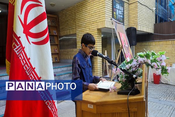 افتتاحیه کافه دخترونه در کانون فرهنگی پانزده خرداد مشهد