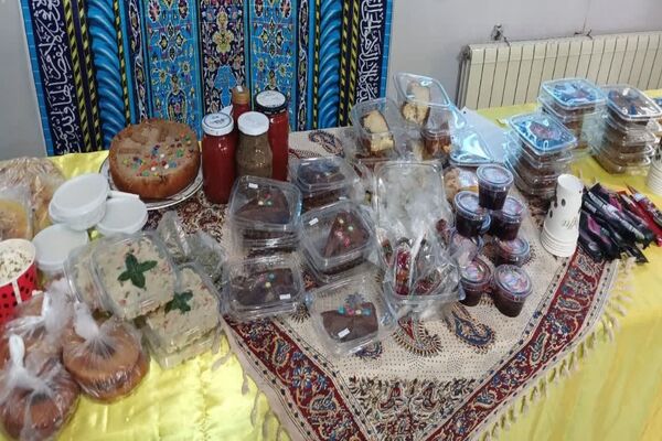 بازارچه کسب و کار دانش‌آموزی در مدرسه فدک
