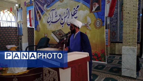 محفل انس قرآن به مناسبت نیمه شعبان و دهه فجر در مسجد جامع حاجی‌آباد 