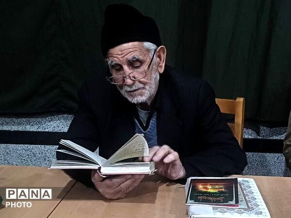 شب قدر معنوی در مسجدالهدی(عج) همدان با حضور گسترده نوجوانان 