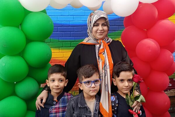 حضور پرشور کلاس اولی‌ها در جشن شکوفه های ناحیه دو شهرری 
