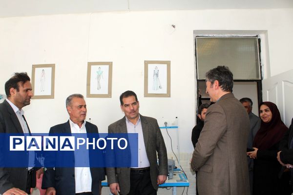 افتتاح دبستان شش کلاسه جانباز حاج عباس علی مجدی در فاروج 