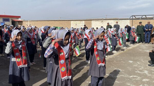 مراسم  یاوران انقلاب و افتتاح نمازخانه خیرساز در دبستان بنیاد برکت باخرز