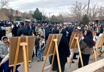 اوج هنر در تلاطم راهپیمایی بوانات