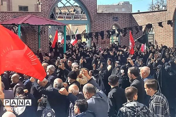 انزجار از تروریسم صهیونیستی ـ آمریکایی و تجدید عهد با راه رهبر شهید در نماز جمعه صباشهر