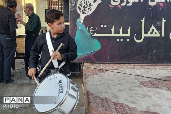 جلوه دلدادگی نوجوانان آباده در سوگواره «احلی من العسل»