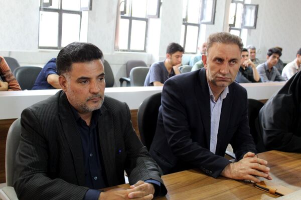 نشست اصحاب رسانه شهرستان سامان با مدیرکل فرهنگ و ارشاد اسلامی استان چهارمحال و بختیاری