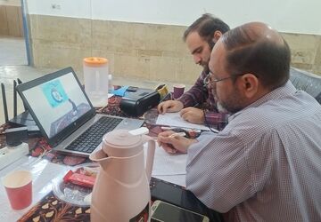 داوری برخط آثار نخبگان قرآنی در هنرستان شهدای شیراز