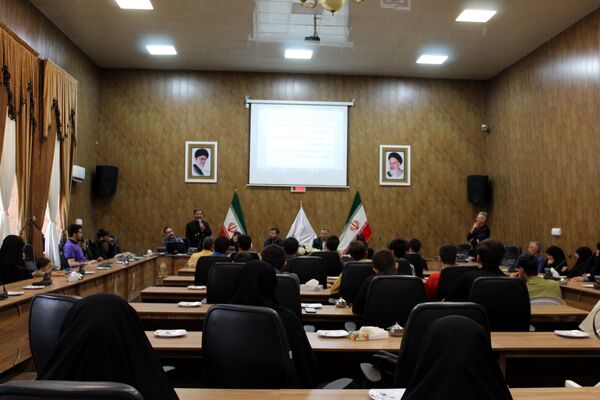 مراسم تجلیل از برگزیدگان استانی مسابقات قرآنی نیشابور