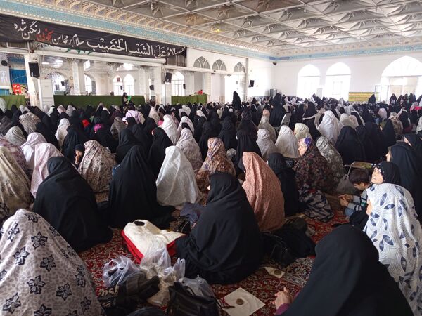 نماز جمعه در شهرستان کاشمر 