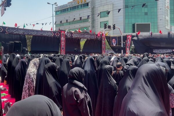 سوگواری عاشورایی در فلکه دوم تهرانپارس