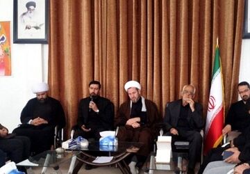 محفل شعر امین؛ ادای احترام به رهبر شهید و زنده نگه داشتن سنت گردهمایی شاعران