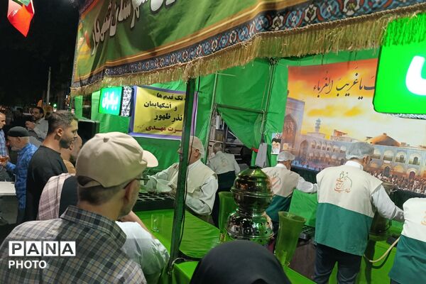 مهمونی کیلومتری از غدیر تا ولایت در شهرستان شهریار