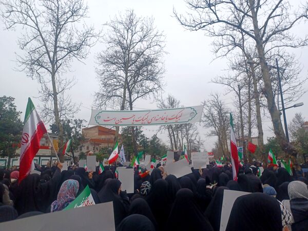 ملّت ایران در صحنه،انقلاب اسلامی در اوج