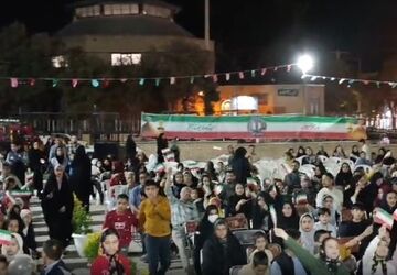 طلوع ایثار؛ جشن بزرگ دانش آموزان به افتخار حماسه سازان دفاع مقدس