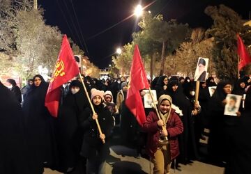 شکوه بیعت مردم صغاد با رهبر منتخب جمهوری اسلامی ایران