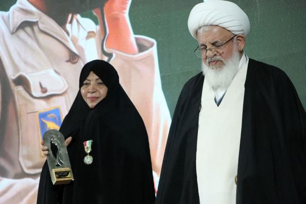 مراسم قرار هشتم و سالگرد حاج قاسم در یزد 