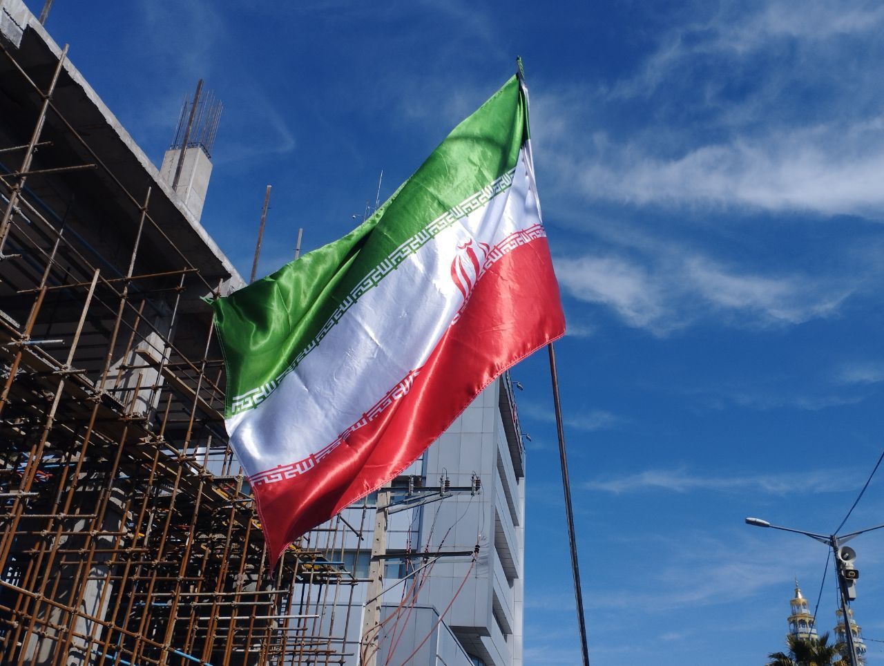 میثاق نسل نو با آرمان‌های امام و شهدا در زاهدان/ حضور پرشور دانش‌آموزان در جشن چهل و ششمین سالگرد پیروزی انقلاب
‌