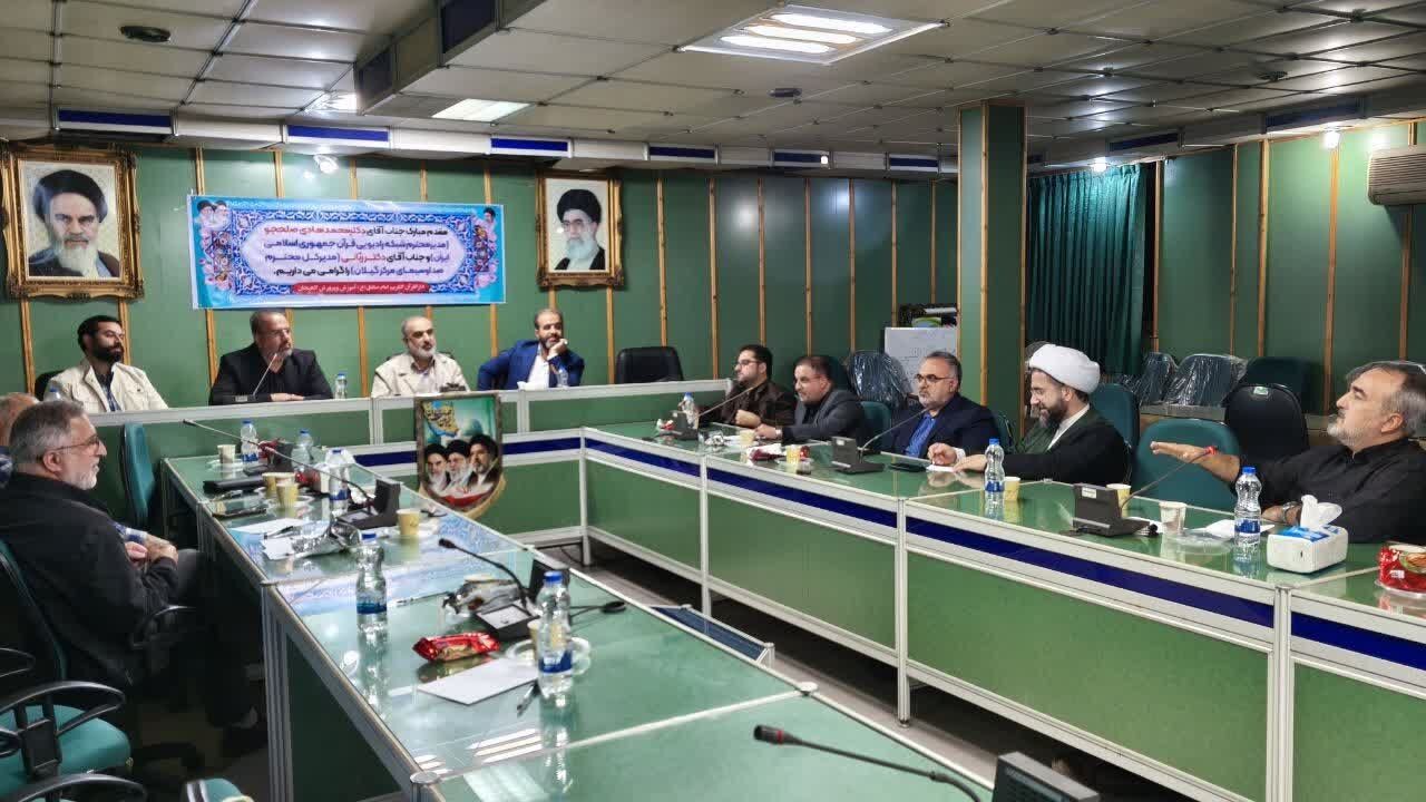 ضرورت بهره‌گیری از ظرفیت جامعه قرآنی سراسر کشور در تولیدات رادیو قرآن
