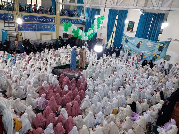 جشن تکلیف هزار نفری فرشته‌های منطقه شهید اصلانی مشهد