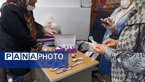 اجرای طرح وارنیش فلوراید در دبستان لطیفه 