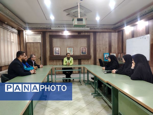 اردوی تمشک، تجربه‌ای متفاوت از کانون امید