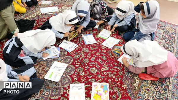 افتتاح نمایشگاه شهدای جنگ رمضان در روستای مومن آباد قم