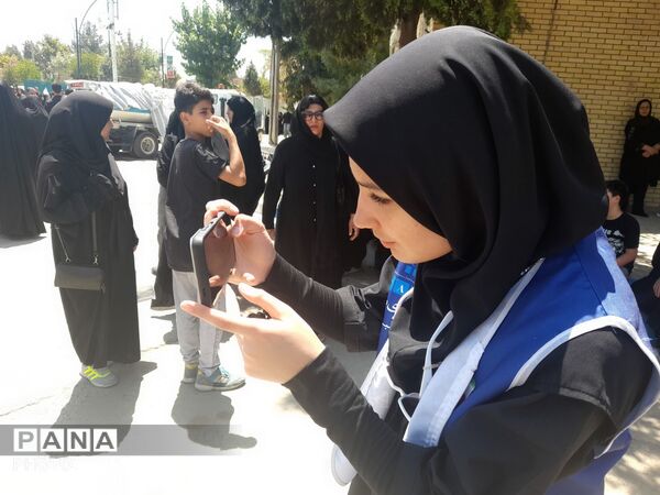 حضور پرشور کودکان و نوجوانان در جاماندگان اربعین در امامزاده محمد(ع) کرج