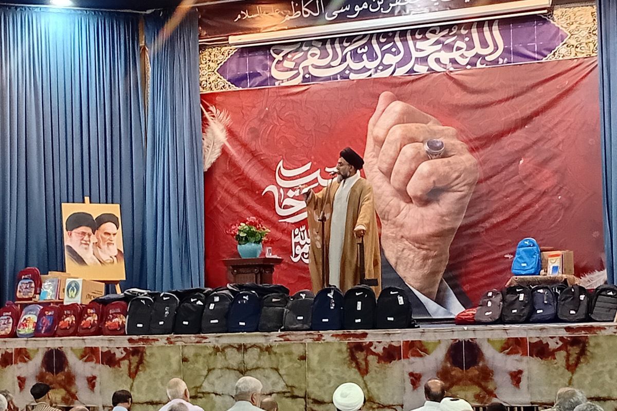 خداشناسی باید در رفتار، خدمت به مردم و ایستادگی در برابر مشکلات نمود پیدا کند