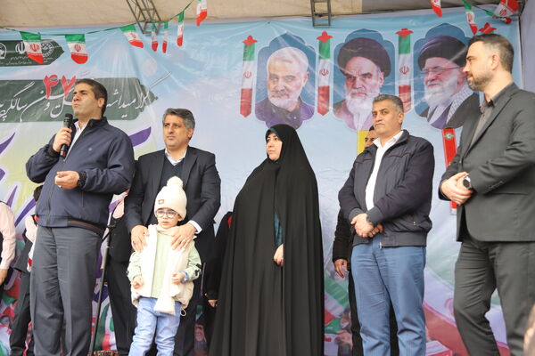 راهپیمایی باشکوه ۲۲ بهمن در قاب تصویر