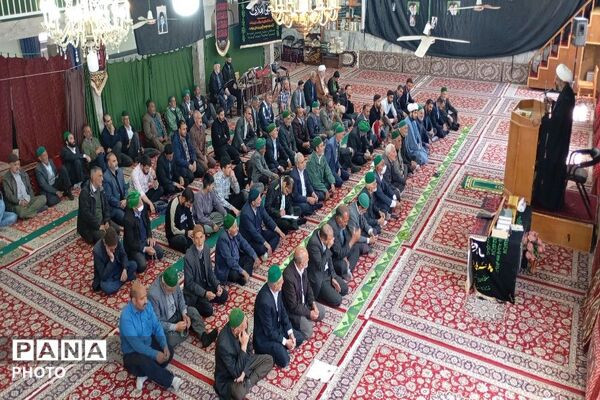 اقامه نماز عبادی سیاسی جمعه در آخرین هفته فروردین ماه 
