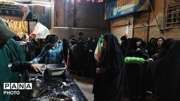 چایخانه فاطمه الزهرا در چهل و ششمین شب از اجتماعات مردمی نیشابور 