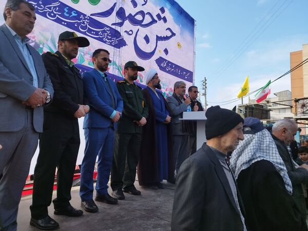 جشن تولد انقلاب اسلامی ایران در گلوگاه 