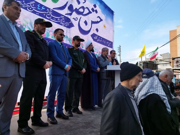 جشن تولد انقلاب اسلامی ایران در گلوگاه 