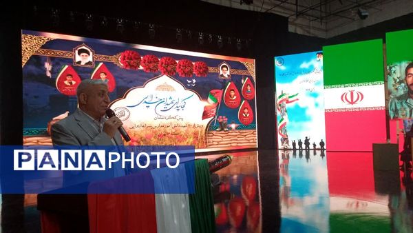 پیش‌کنگره معلمان و بیش از ۱۱۰۰ دانش‌آموز شهید منطقه ۱۶