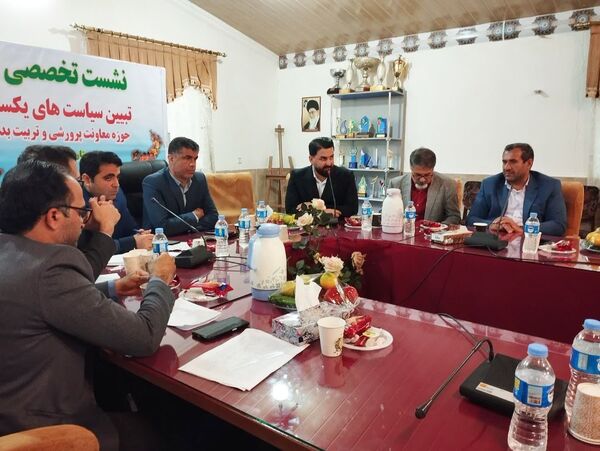 نشست تخصصی و تبیین سیاست‌های حوزه معاونت پرورشی و تربیت‌بدنی میاندورود 