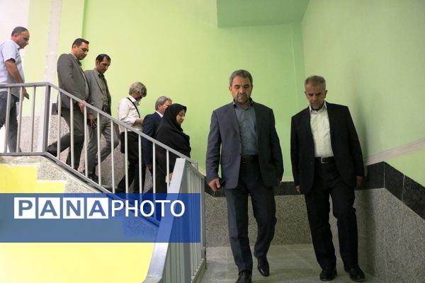 سفر یک روزه رئیس سازمان مدارس و مراکز غیردولتی به آذربایجان غربی