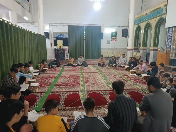 محفل انس با قرآن کریم در کاشمر 