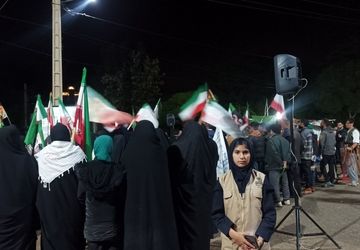 حسینیه شهدای شهر بار شاهد عاشقان در خیابان