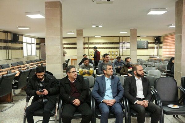 بزرگداشت روز زن و تجلیل از بانوان شاغل در آموزش‌وپرورش 