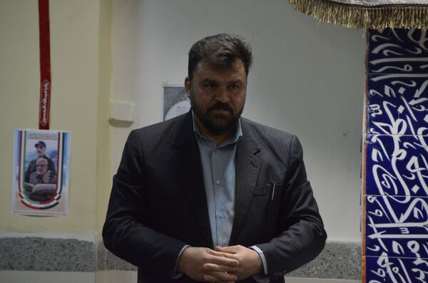 جشن ولادت امام علی (ع) و روز پدر در دبیرستان دوره اول ابوریحان بیرونی ۲