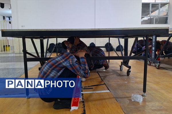 مانور زلزله در دبستان معارف 6 ناحیه 3