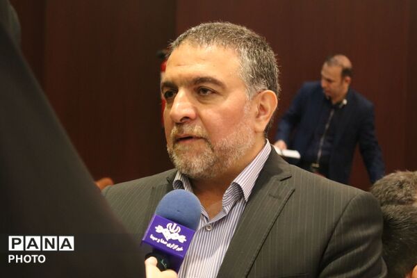 هم‌اندیشی رؤسای ادارات فرش کشور در مشهد برای تقویت صنعت فرش ایران