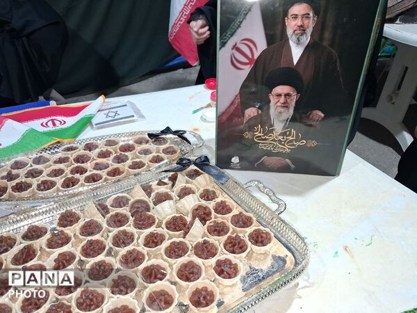 موکب فرهنگی دبیرستان نمونه وکیلی ۱۰ در حسینیه فضل 