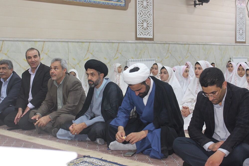 زنگ‌نماز در کرمان 