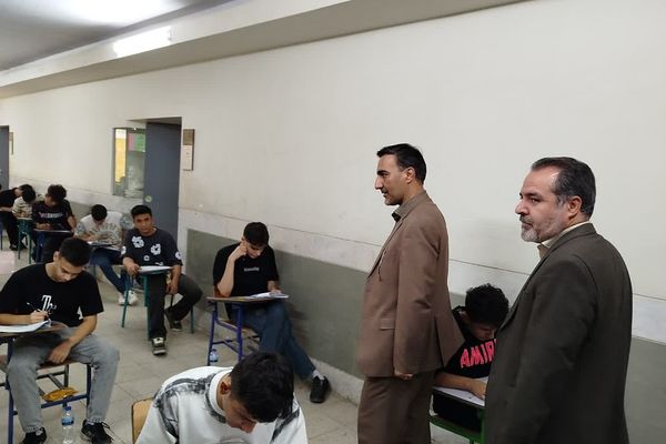 بازدید از حوزه امتحانات ورودی مدارس دخترانه و پسرانه نمونه دولتی در شهرری