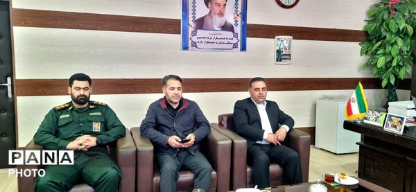 نکوداشت مقام شامخ معلم و تجلیل از پیشگامان عرصه تعلیم و تربیت در نظرکهریزی