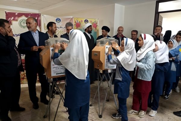 برگزاری آیین جشن عاطفه‌ها در زنجان 