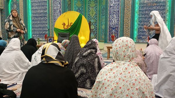 اولین روز اعتکاف دانش‌آموزی ناحیه 2 کرج و شهرستان فردیس